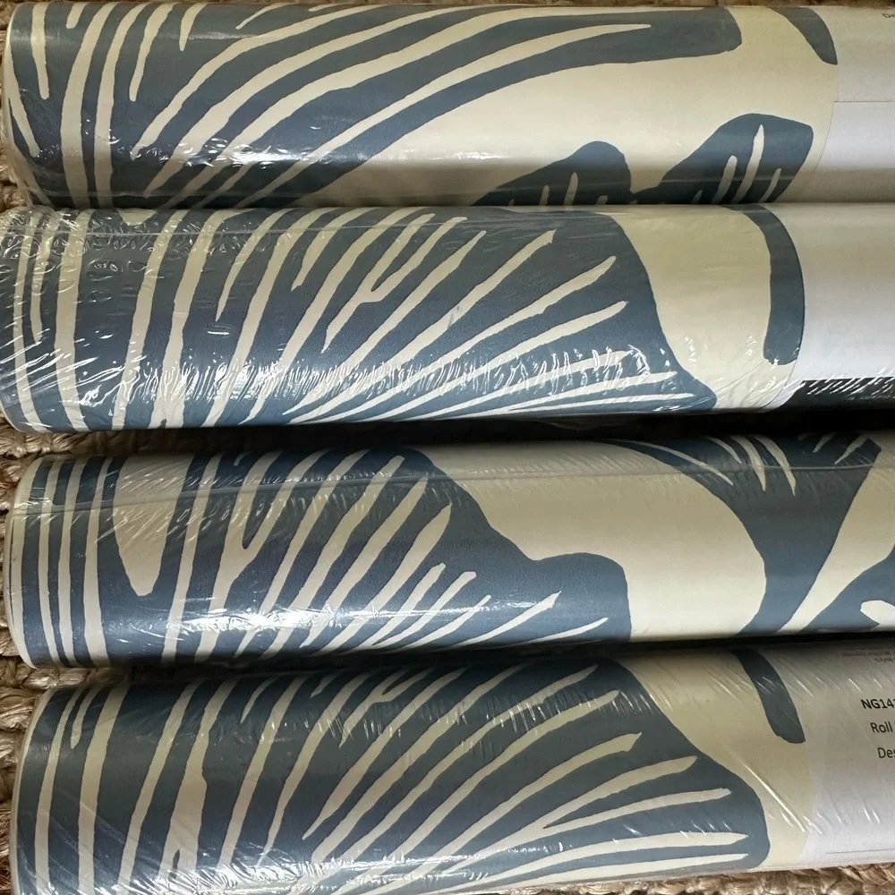 Peel and Stick Coastal Tempaper Blue Botanical Wallpaper 4 rolls